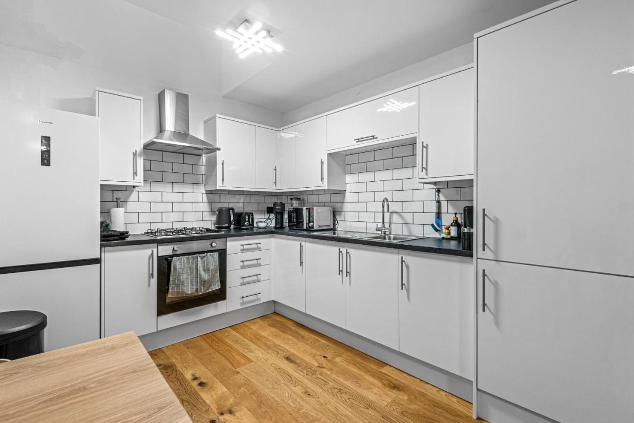 شقة Londwell, Chic Hyde Park Mews House لندن المظهر الخارجي الصورة